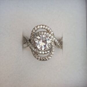 White Gold And Round 2CT Diamond In A Unique Swirl Pattern - Brand New